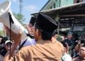 Muktamar NU Ke-35 Ricuh, Perdebatan Aturan Masa Jeda Eks Pejabat Politik Memanas 8 Muktamar NU Ke-35 Ricuh, Perdebatan Aturan Masa Jeda Eks Pejabat Politik Memanas