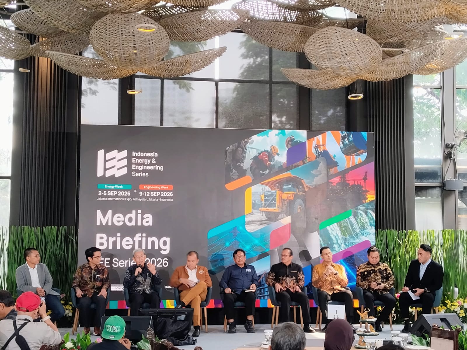 IEE Series 2026 Satukan Industri Energi dan Engineering Menuju Transformasi Industri Berkelanjutan