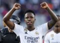 JADI INCARAN: Winger Timnas Brasil,  Vinicius Junior, masih asyik dengan Real Madrid. Dia tak bicara banyak soal isu Arsenal dikabarkan tertarik merekrutnya. Kontrak Vinicius Junior di Real Madrid akan berakhir pada musim panas 2027. (Foto: REUTERS/ALBERT GEA)