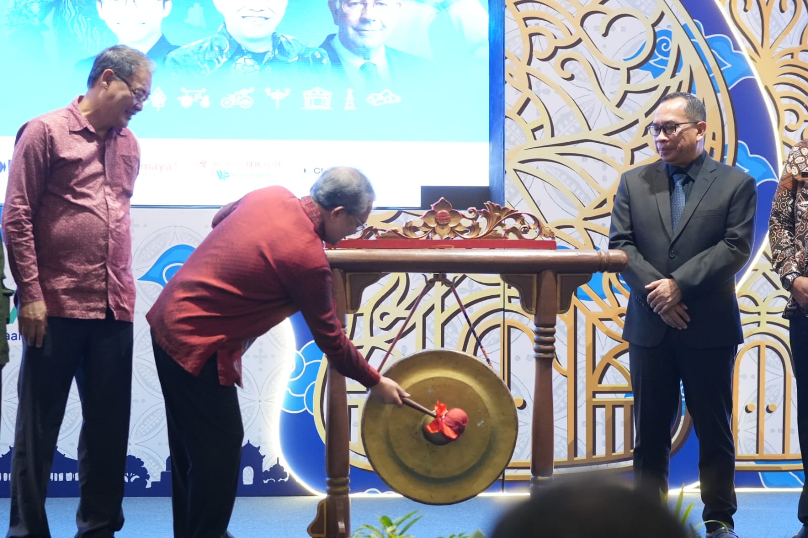 Perpusnas Dorong Masyarakat Tak Langsung Percaya Jawaban AI