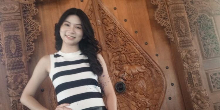 Dari Model ke Akting, Monica Steffi Main di Sahabat Jadi Apa? 1 Dari Model ke Akting, Monica Steffi Main di Sahabat Jadi Apa?