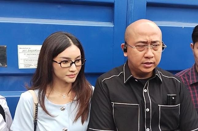 Gagal Sepakat Soal Akses Anak, Ruben Onsu dan Sarwendah Siap Bertarung di Persidangan