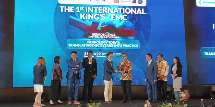 Menkes Budi Gunadi Sadikin Dorong Dokter Indonesia Perkuat Kolaborasi Internasional di Bidang Neurologi