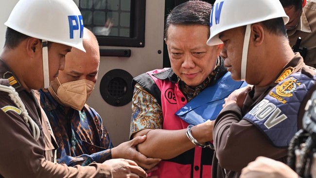 Kejagung Periksa Tujuh Saksi Kasus TPPU Emas 74 Kg dan Uang Rp 543 M 2 KASUS TPPU: Kejagung usut TPPU eks Jampidsus Febrie Adriansyah. (Foto: ANTARA FOTO/)