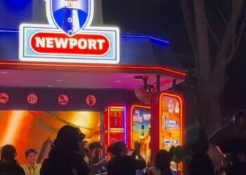 SOROTAN PUBLIK: Suasana booth Newport di festival musik The Sounds Project, Ancol, Jakarta Utara. (Foto: Dok./facebook BrilioVideoIndonesia)