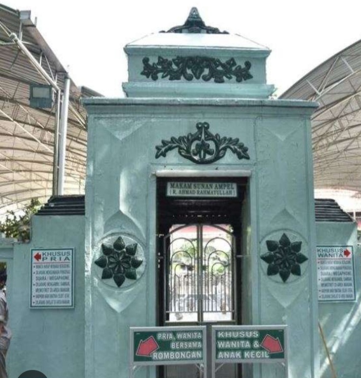 Ketika Makam Sunan Ampel, Masjid Tua dan Kampung Arab Bertemu dalam Satu Kisah