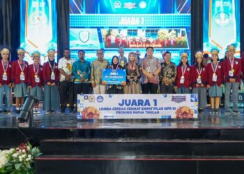 Bangkit dari Kegagalan, SMAN 2 Nabire Juarai LCC Empat Pilar MPR RI Papua Tengah dan Melaju ke Final Nasional