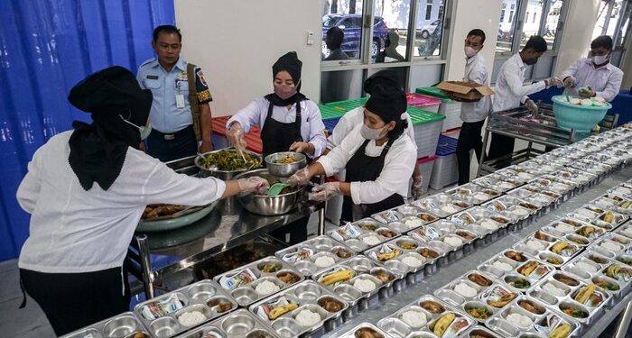 Anggaran MBG 2027 Capai Rp240 Triliun, Masuk dalam Pos Pendidikan Rp820,9 Triliun