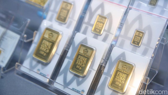 Harga Emas Antam Naik Rp7.000 per Gram, Simak Daftar Harga Terbaru Hari Ini