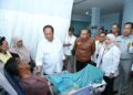 Dirut Jasa Raharja Dampingi Wamenhub Tinjau Penanganan Korban KM Mutiara Sentosa II di RS PHC Surabaya 6 Dirut Jasa Raharja Dampingi Wamenhub Tinjau Penanganan Korban KM Mutiara Sentosa II di RS PHC Surabaya