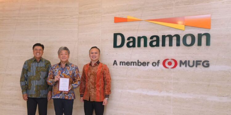 Danamon Raih Penghargaan Best Automobile Financing in Indonesia pada The Asian Banker Indonesia Awards 2026 1 Danamon Raih Penghargaan Best Automobile Financing in Indonesia pada The Asian Banker Indonesia Awards 2026