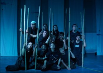 Teater Satu Lampung Pentaskan Musyawarah Burung, Angkat Perjalanan Manusia Mencari Hakikat Diri