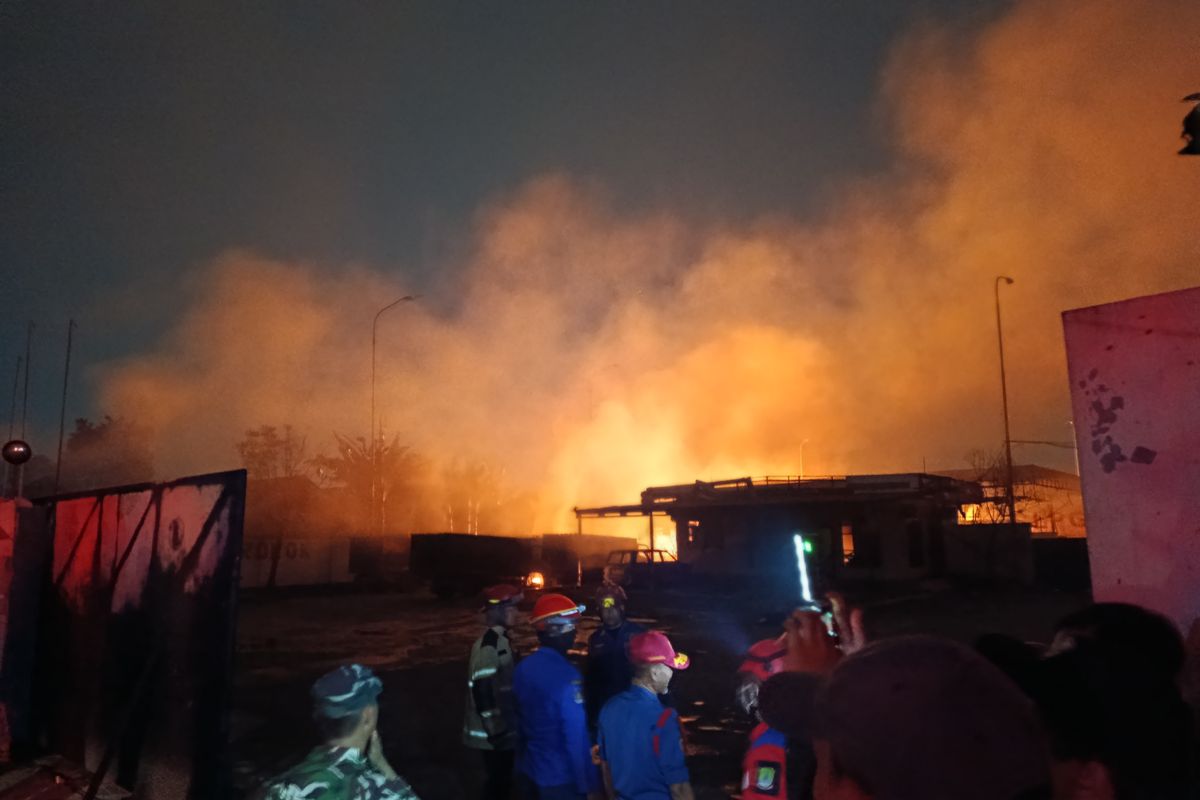 Korban Kebakaran SPBE Cimuning Bekasi Dapat Bantuan Rp25 Juta, Rumah Terdampak Rp40 Juta