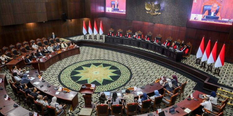 Ini Alasan MK Gelar Lagi Sengketa Pilpres 2024 soal Syarat Cawapres Gibran 1 Ini Alasan MK Gelar Lagi Sengketa Pilpres 2024 soal Syarat Cawapres Gibran