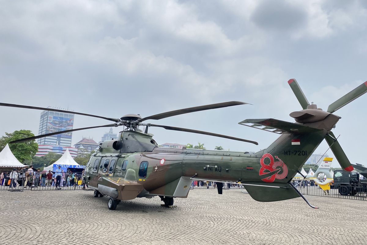 Super Puma Jadi Magnet Pengunjung TNI Fair 2026, Ukurannya Bikin Kaget
