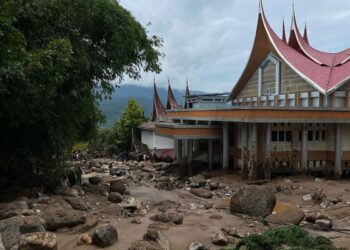 Banjir Bandang Terjang Solok, Ketua DPR Dorong Penguatan Mitigasi Bencana