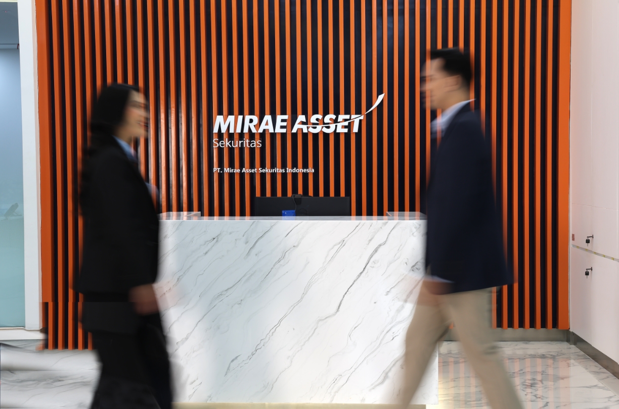 Mirae Asset Sarankan Investor Selektif, IHSG Turun 1,33 Persen di Tengah Tekanan Global 3 Mirae Asset Sarankan Investor Selektif, IHSG Turun 1,33 Persen di Tengah Tekanan Global