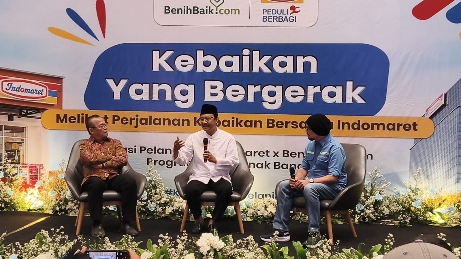 Uang Kembalian di Kasir Disulap Jadi Bantuan, Donasi Pelanggan Indomaret Capai Rp1,7 Miliar 3 Uang Kembalian di Kasir Disulap Jadi Bantuan, Donasi Pelanggan Indomaret Capai Rp1,7 Miliar