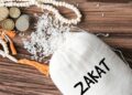 ZAKAT DAN PAJAK: Majelis Ulama Indonesia (MUI) mendorong pemerintah segera mengevaluasi skema integrasi zakat dan pajak yang berlaku. Mereka menilai zakat yang telah dibayarkan masyarakat melalui lembaga resmi seharusnya dapat diperhitungkan secara langsung untuk mengurangi kewajiban pajak. (Foto Ilustrasi: iStockphoto)