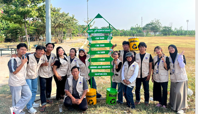 Wujudkan Desa Bersih, Mahasiswa KKN UPGRIS Edukasi Warga Soal Pemilahan Sampah 1 Universitas PGRI Semarang