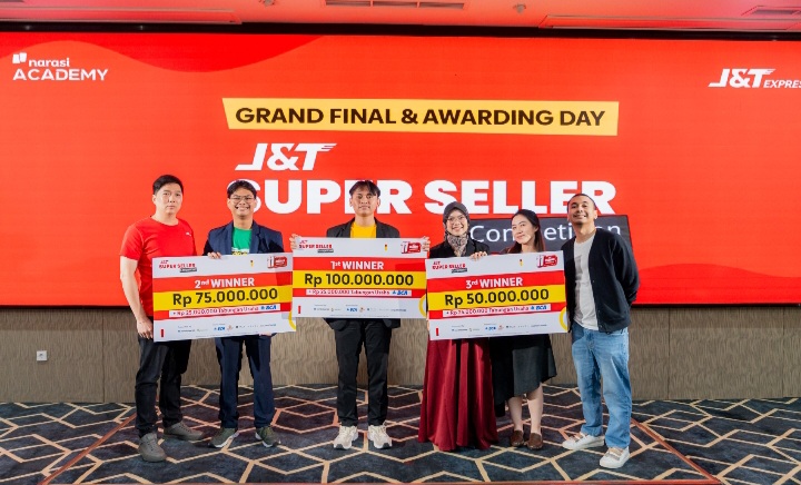 J&T Express Nobatkan Tiga Pemenang J&T Super Seller, Bawa Pulang Total Hadiah Rp300 Juta 3 J&T Express Nobatkan Tiga Pemenang J&T Super Seller, Bawa Pulang Total Hadiah Rp300 Juta