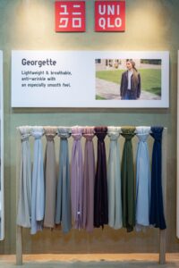 UNIQLO Hijab: Saat Kenyamanan Bertemu Ekspresi Diri 4 Screenshot 20260915 082249 Drive - UNIQLO Hijab: Saat Kenyamanan Bertemu Ekspresi Diri