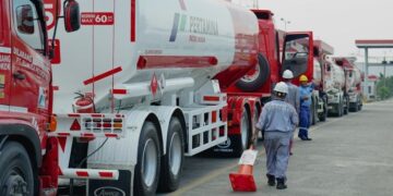 Elnusa Petrofin Siagakan 500 Awak dan 119 Mobil Tangki untuk Distribusi BBM Makassar