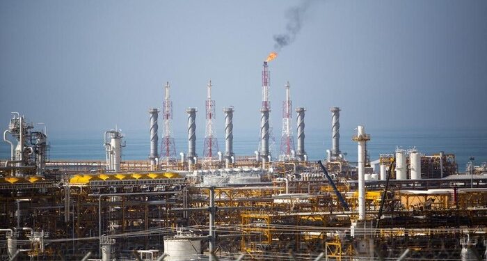 Harga Minyak Dunia Naik, Brent Tembus US$103 per Barel Usai Trump Bantah Longgarkan Sanksi Iran