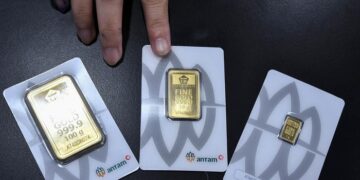Harga Emas Antam Hari Ini Turun Rp10.000, Jadi Rp2,628 Juta per Gram