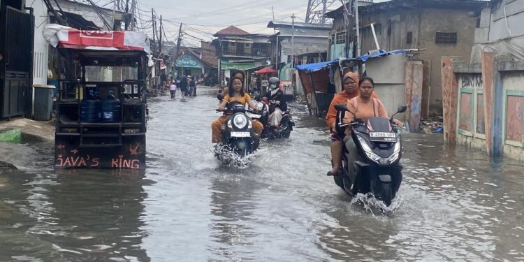 Waspada Banjir Rob Jakarta hingga 4 Oktober, Ini 12 Wilayah yang Berpotensi Terdampak