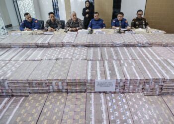 Usulkan Kerugian Negara Dihapus dari Definisi Korupsi, Luhut Soroti Standar UNCAC dan Risiko Bisnis 1 Usulkan Kerugian Negara Dihapus dari Definisi Korupsi, Luhut Soroti Standar UNCAC dan Risiko Bisnis