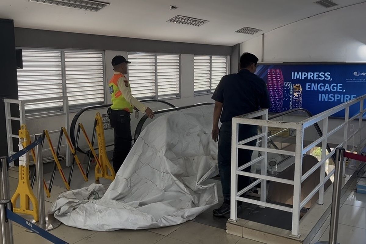 Eskalator Stasiun Duri Mendadak Mundur, Dua Penumpang Masih Dirawat di Rumah Sakit