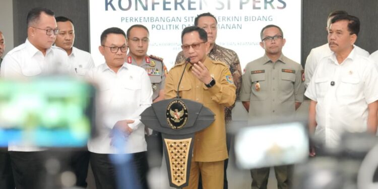 Mendagri Tegaskan Penanganan Karhutla Terus Dioptimalkan, Korporasi Nakal Bakal Ditindak Tegas 1 Mendagri Tegaskan Penanganan Karhutla Terus Dioptimalkan, Korporasi Nakal Bakal Ditindak Tegas