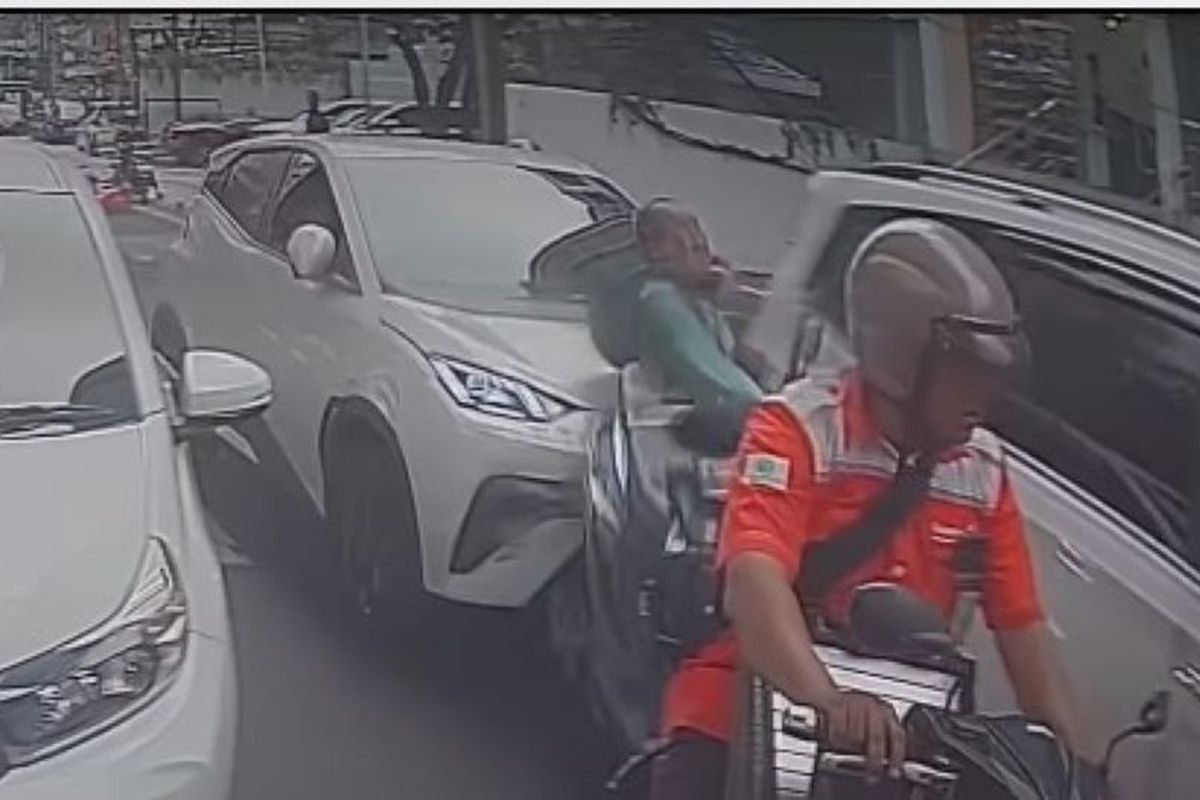 Alami Patah Tulang dan Retak Tubuh, Driver Ojol Korban Kecelakaan BYD di Blok M Masih Dirawat di ICU