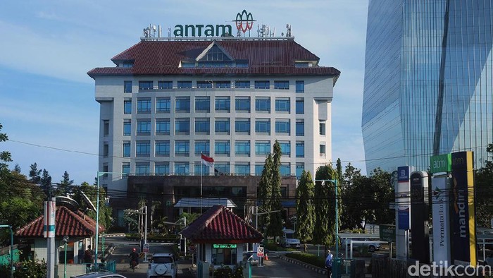 ANTAM Cetak Laba Bersih Rp 9,66 Triliun di Kuartal III-2026, Melonjak 46 Persen 2 ANTAM Cetak Laba Bersih Rp 9,66 Triliun di Kuartal III-2026, Melonjak 46 Persen