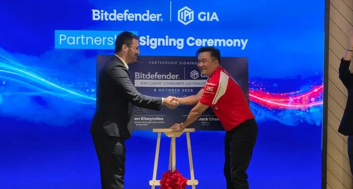 KEAMANAN SIBER: Bitdefender resmi menggandeng PT Gema Informatika Abadi (GIA) sebagai distributor eksklusif untuk menghadirkan portofolio solusi keamanan siber bagi konsumen di Indonesia dalam acara konferensi pers Grand Launching Bitdefender di Novotel Mangga Dua Square, Jakarta pada Kamis (8/10/2026). (FOTO: WAYTRI/KORANINDOPOS.COM)
