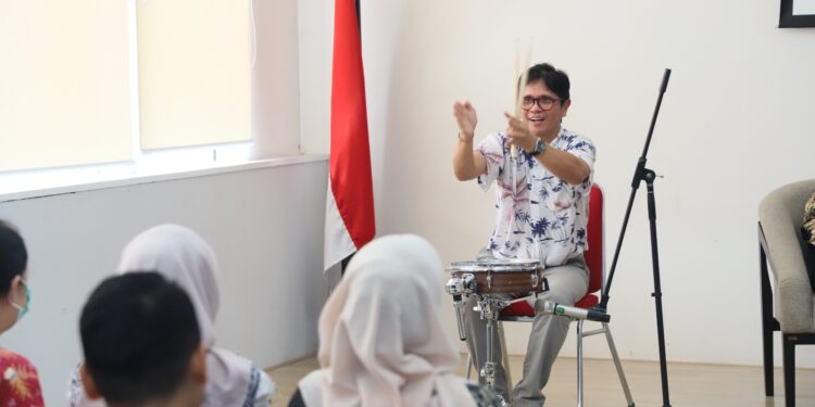 Gilang Ramadhan Kumpulkan Ritme Musik dari Aceh hingga Papua, Perpusnas Dorong Jadi Inspirasi Karya Baru
