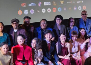 Baskara Mahendra Jadi Perias Jenazah yang Dihantui Arwah Influencer di Film GHOSTHING