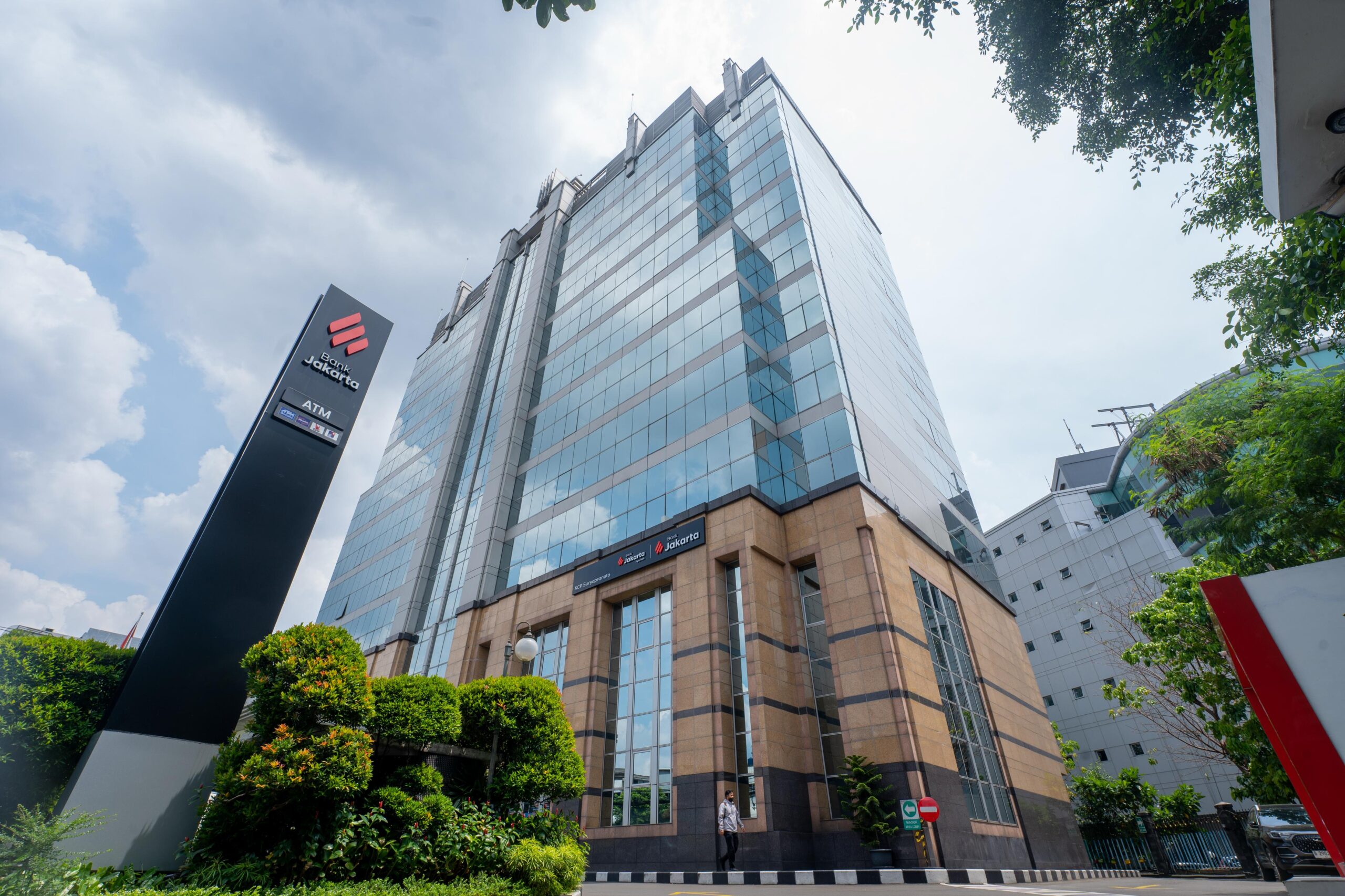 Bank Jakarta Bidik Ekspansi Global, Modal Dasar Diusulkan Naik Jadi Rp26 Triliun
