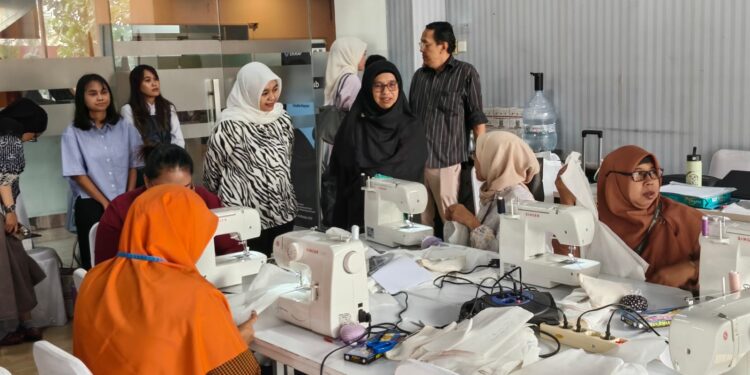 Kemenekraf Genjot Bisnis Fesyen Lokal, Bidik Pasar Nasional hingga Internasional