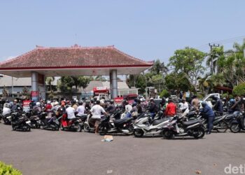 Antrean BBM Panjang, Sekolah di Bali Terapkan PJJ hingga 17 Oktober 2026
