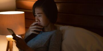 Mengenal Smartphone Brain, Kebiasaan Main HP yang Bisa Ganggu Fokus hingga Tidur