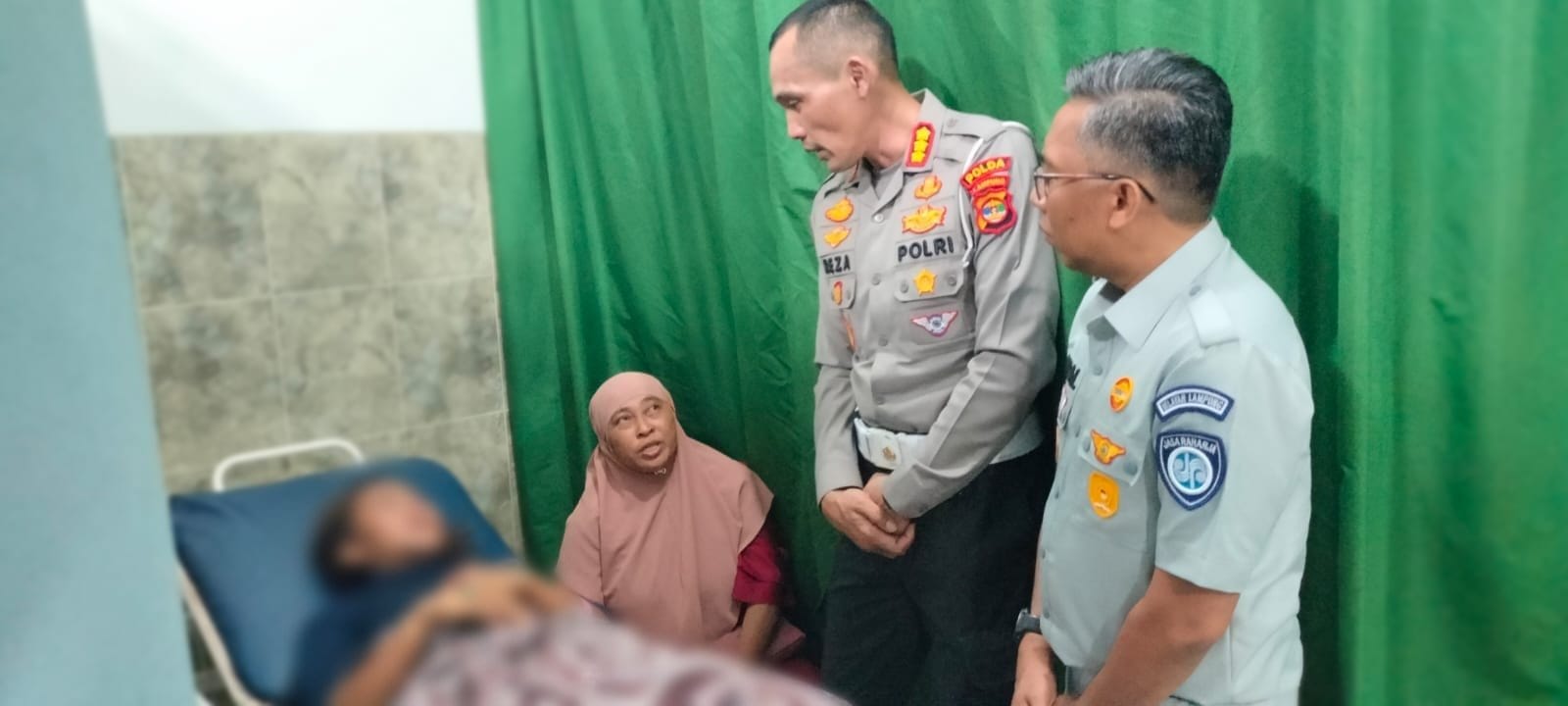 Gercep, Jasa Raharja Berikan Pelayanan kepada Korban Kecelakaan Minibus di Tol Terpeka Tulang Bawang Barat